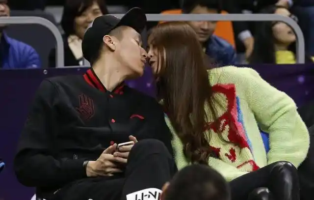 孙悦妻子陈露离婚消息_cba球员孙悦老婆陈露资料_孙悦出轨传闻