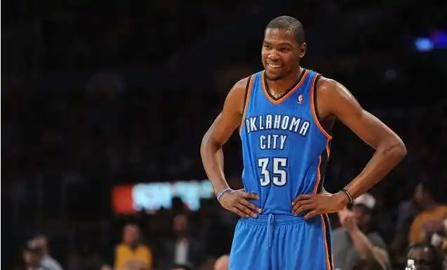 nba单场球队最高得分_NBA圣诞大战历史得分王_NBA圣诞大战单场得分排行榜